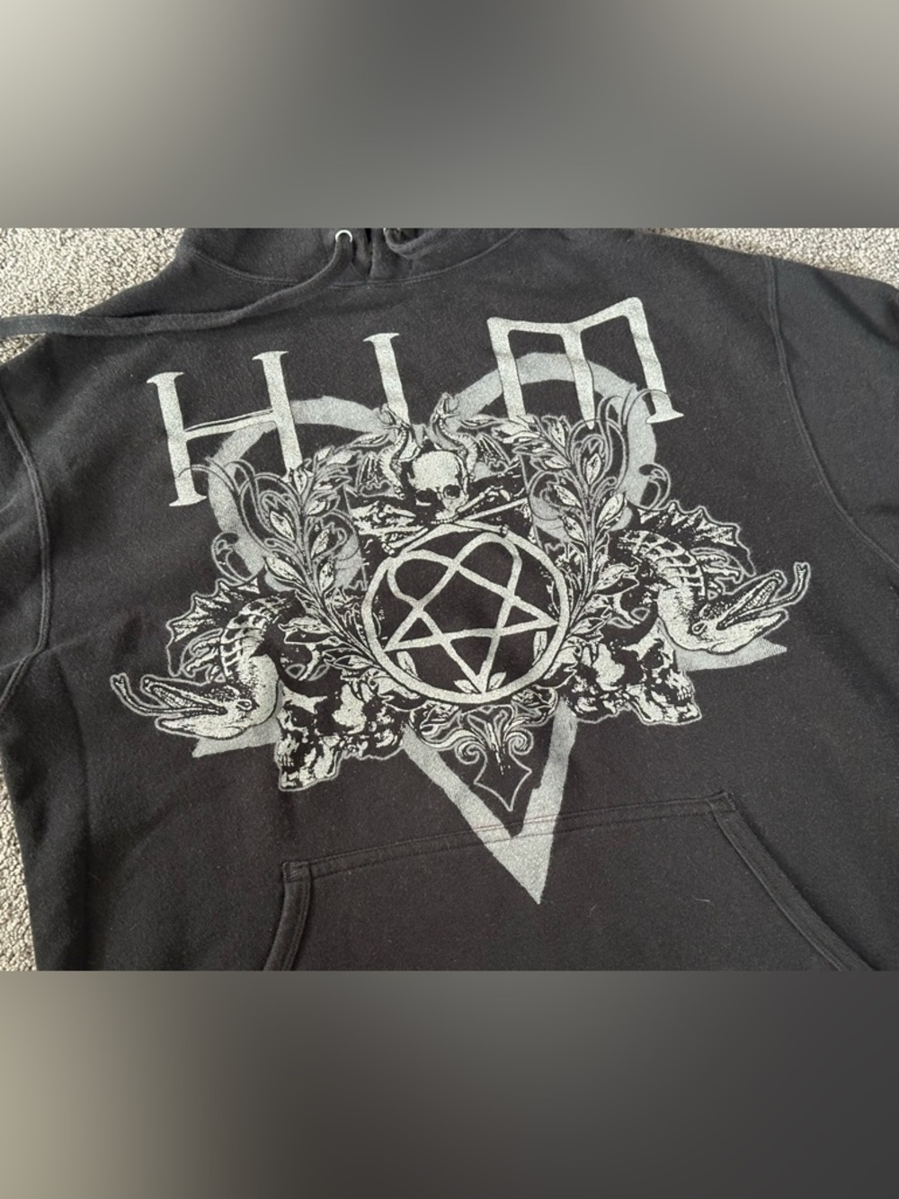 HIM Heartagram Hot Topic BAM Older Brother score Y2K Goth Punk Hoodie Sweater